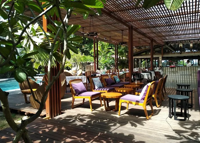 Ocean Villas Hotel